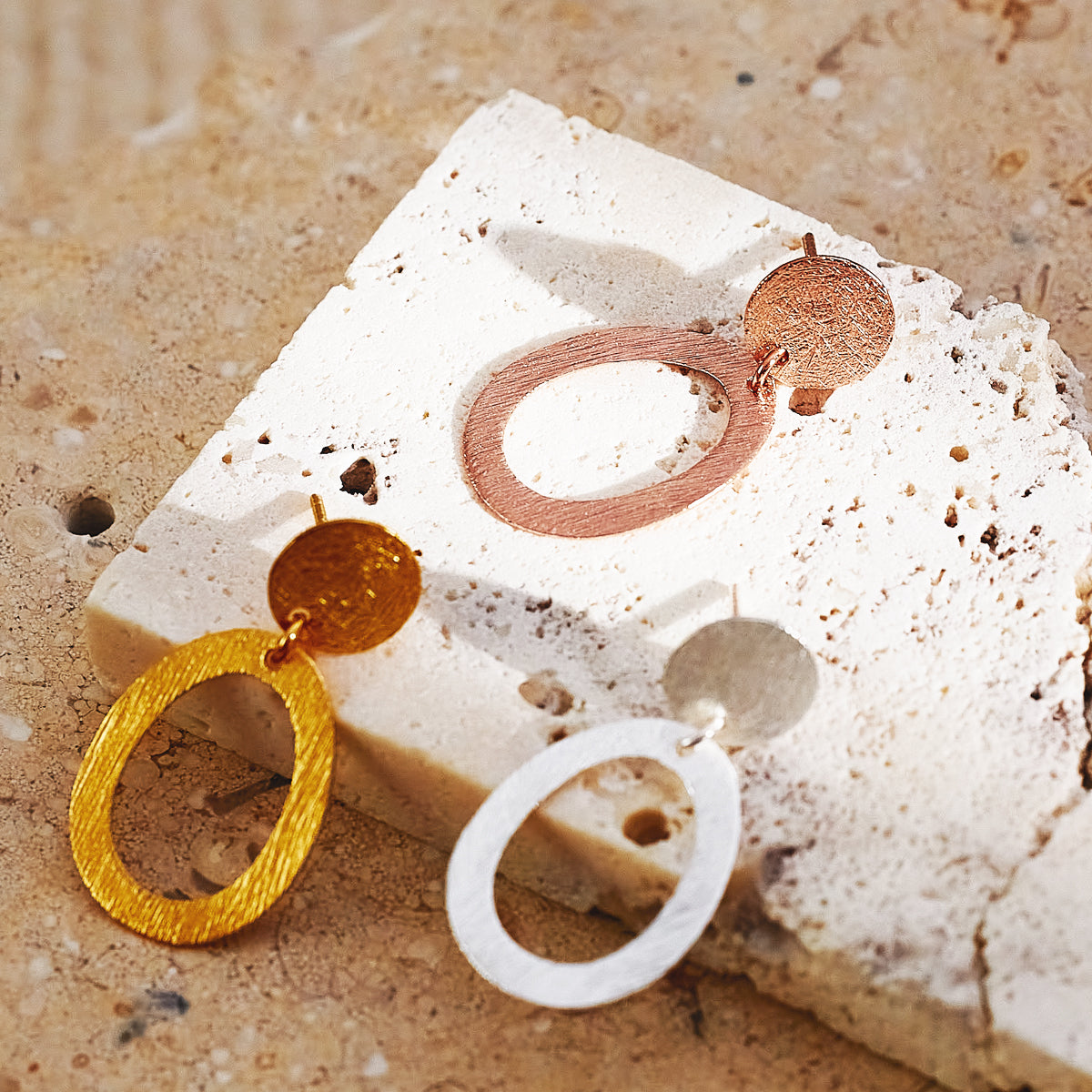 Una Oval Drop Earrings