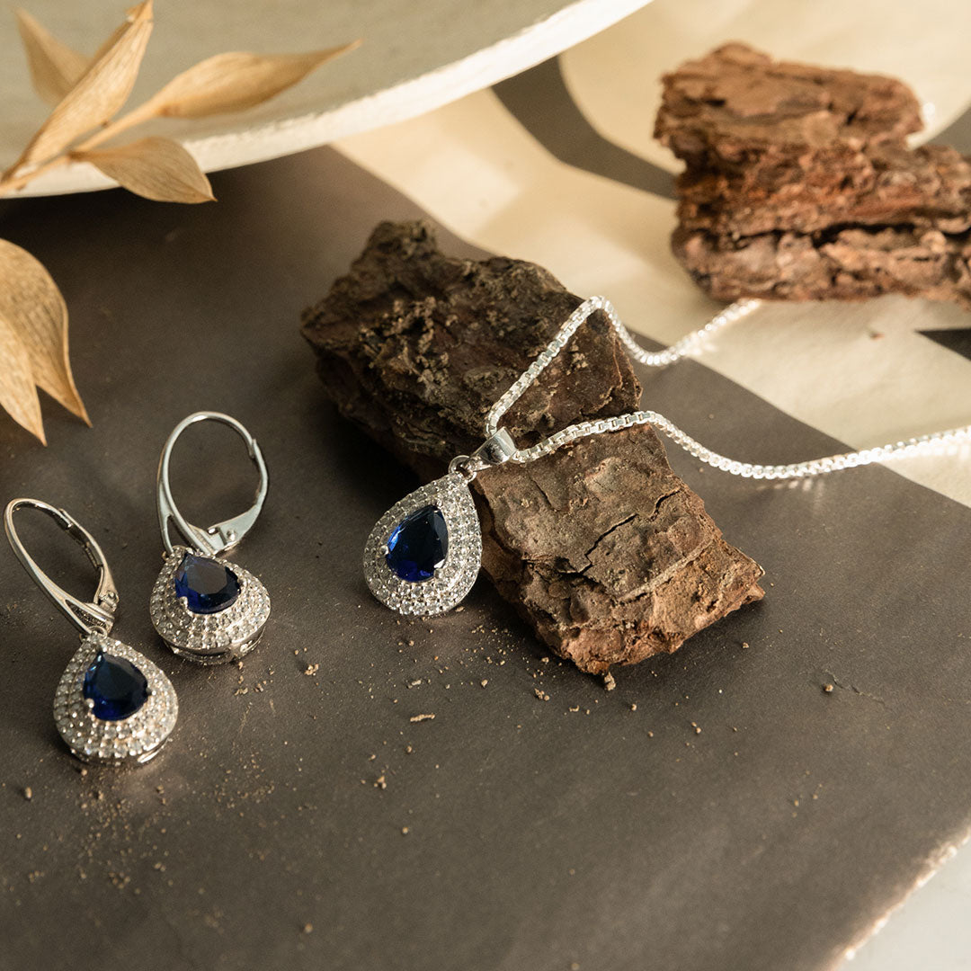 Nyx Necklace – Royal Blue