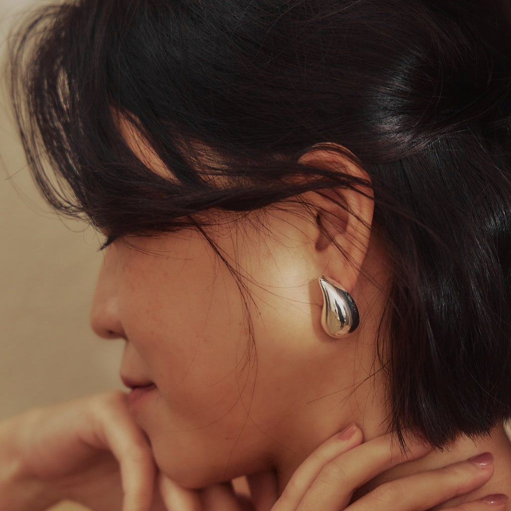 Lily Bean 實心曲線耳環