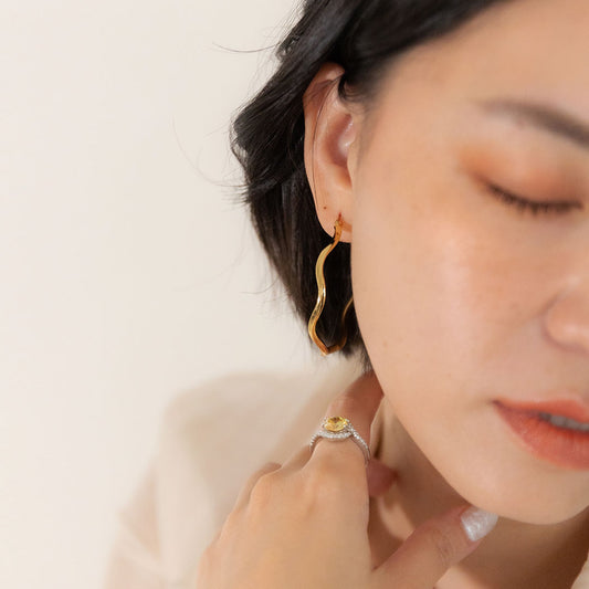 Sasha 波浪C型耳環