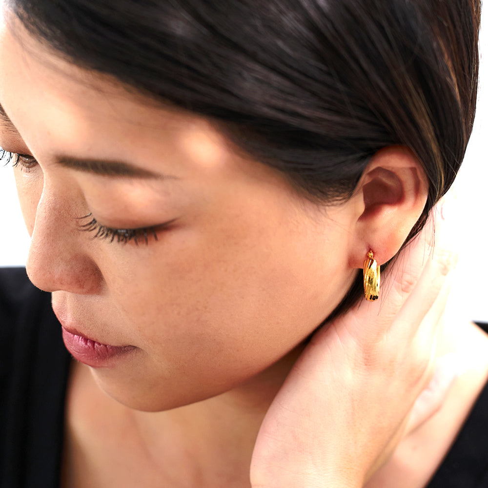 Valerie Hoop Earrings
