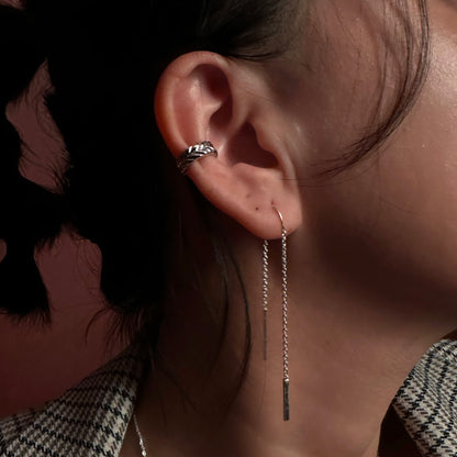 Lior 極細長條垂墜耳鏈