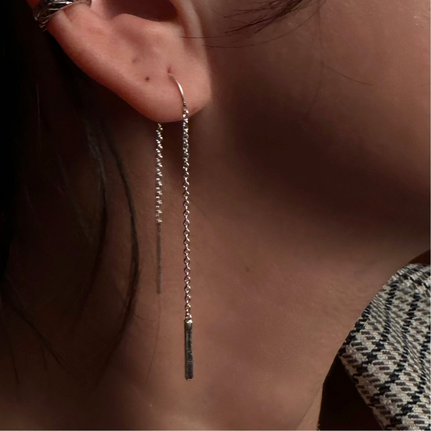 Lior 極細長條垂墜耳鏈