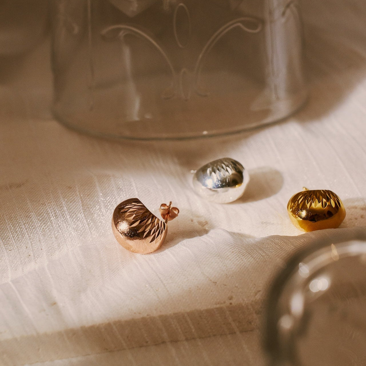  LUNA Engraved Crescent Earrings 