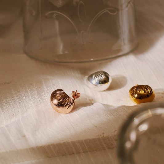  LUNA Engraved Crescent Earrings 