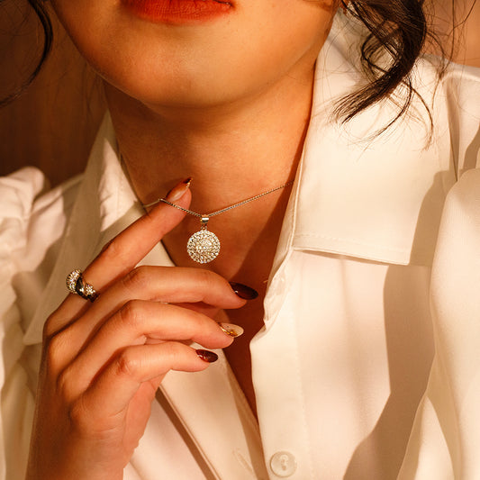 Tilda 柔光太陽花項鍊